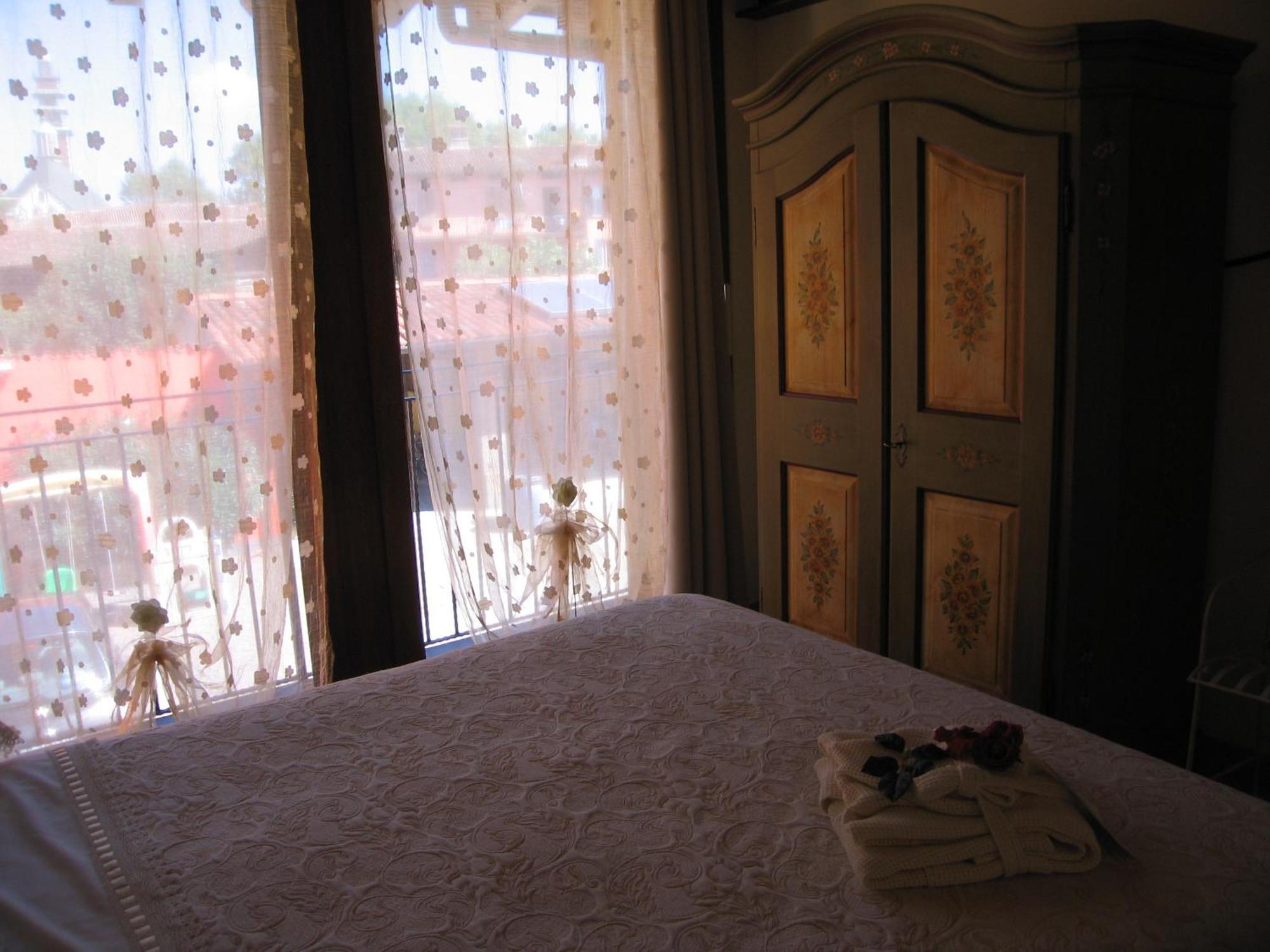 B&B I Fiori Di Marianna Bergamo Bagian luar foto