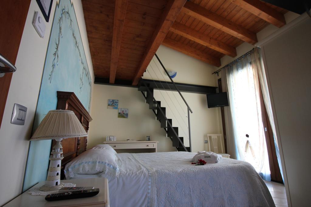 B&B I Fiori Di Marianna Bergamo Bagian luar foto
