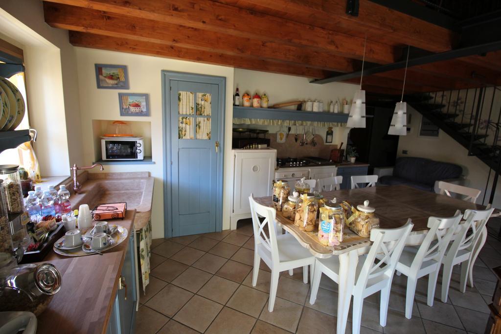 B&B I Fiori Di Marianna Bergamo Bagian luar foto